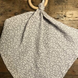 Bijtring hydrofieldoekje kraamcadeau