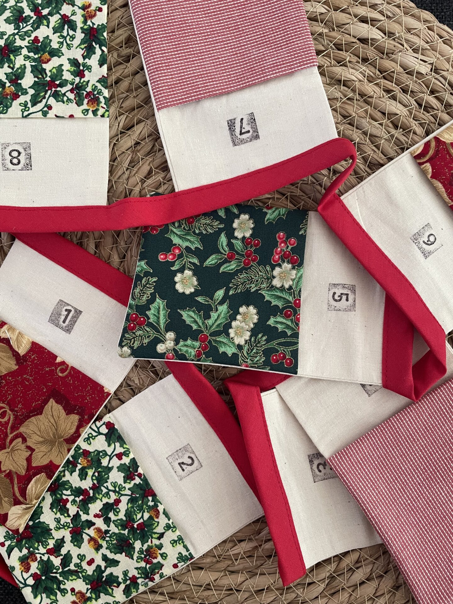 Adventskalender slinger 24 vlaggetjes kerstslinger